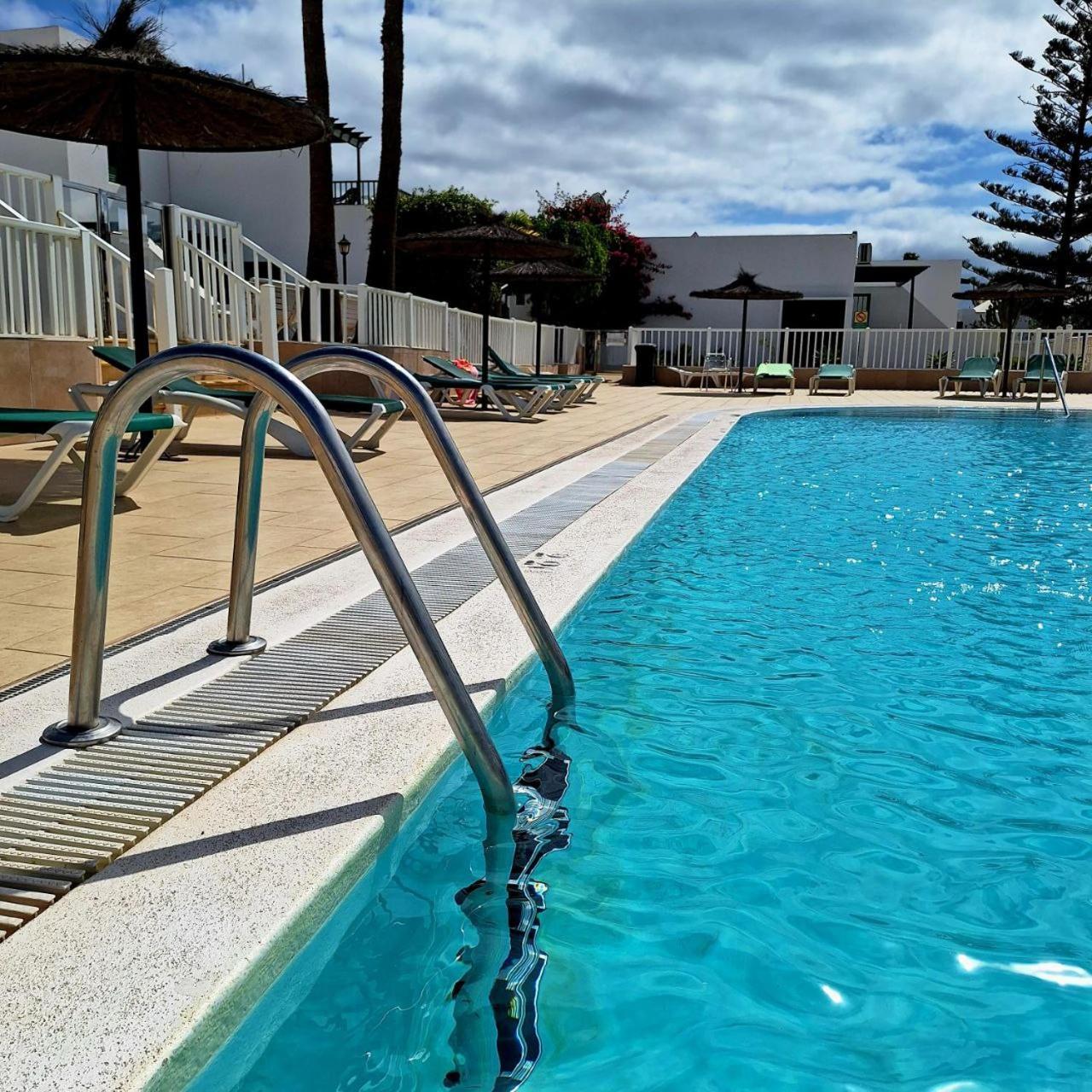 Apartamento Club Valena, Puerto Del Carmen, Lanzarote ติอาส ภายนอก รูปภาพ